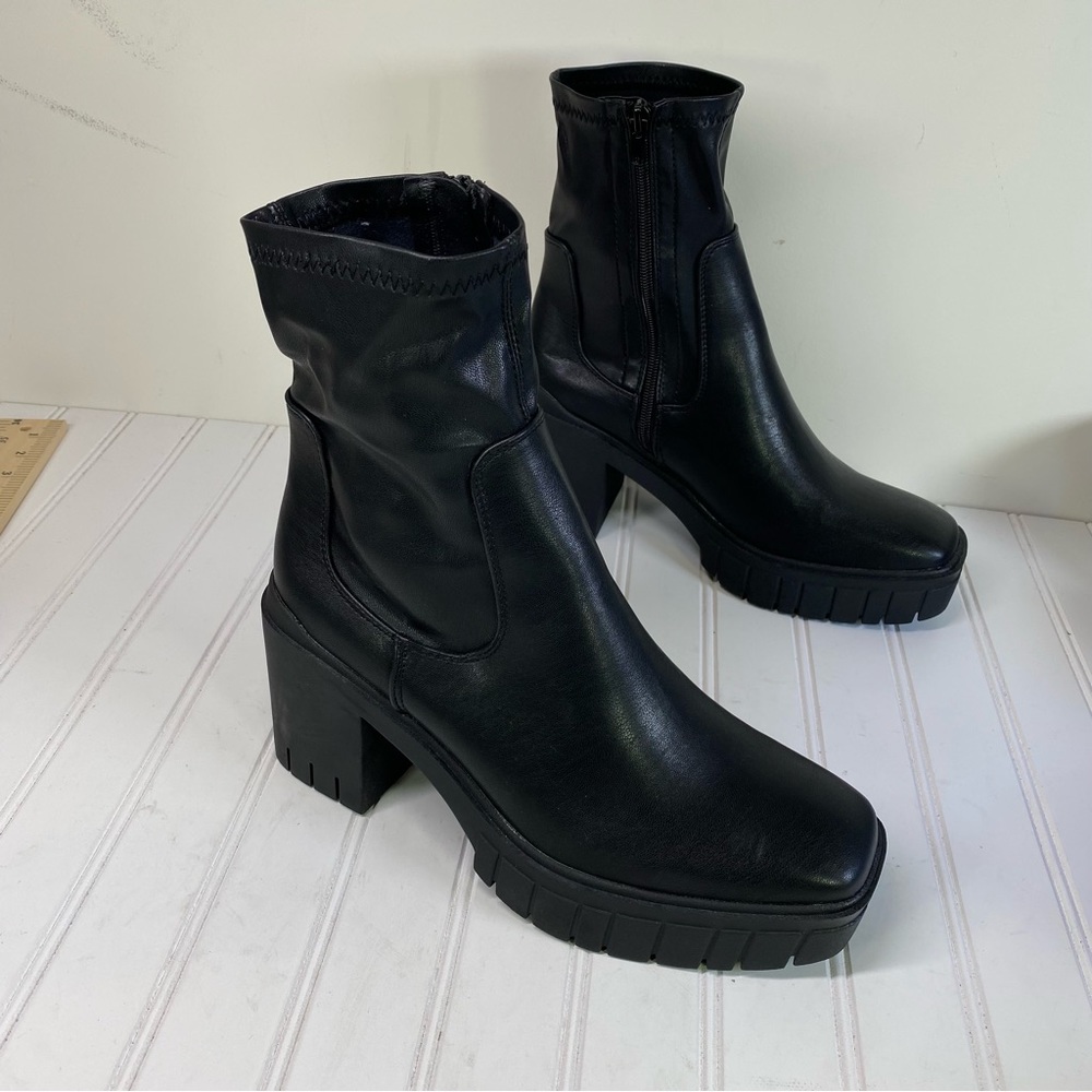 Truffle Collection Black Pull On Chunky Boots - image 4